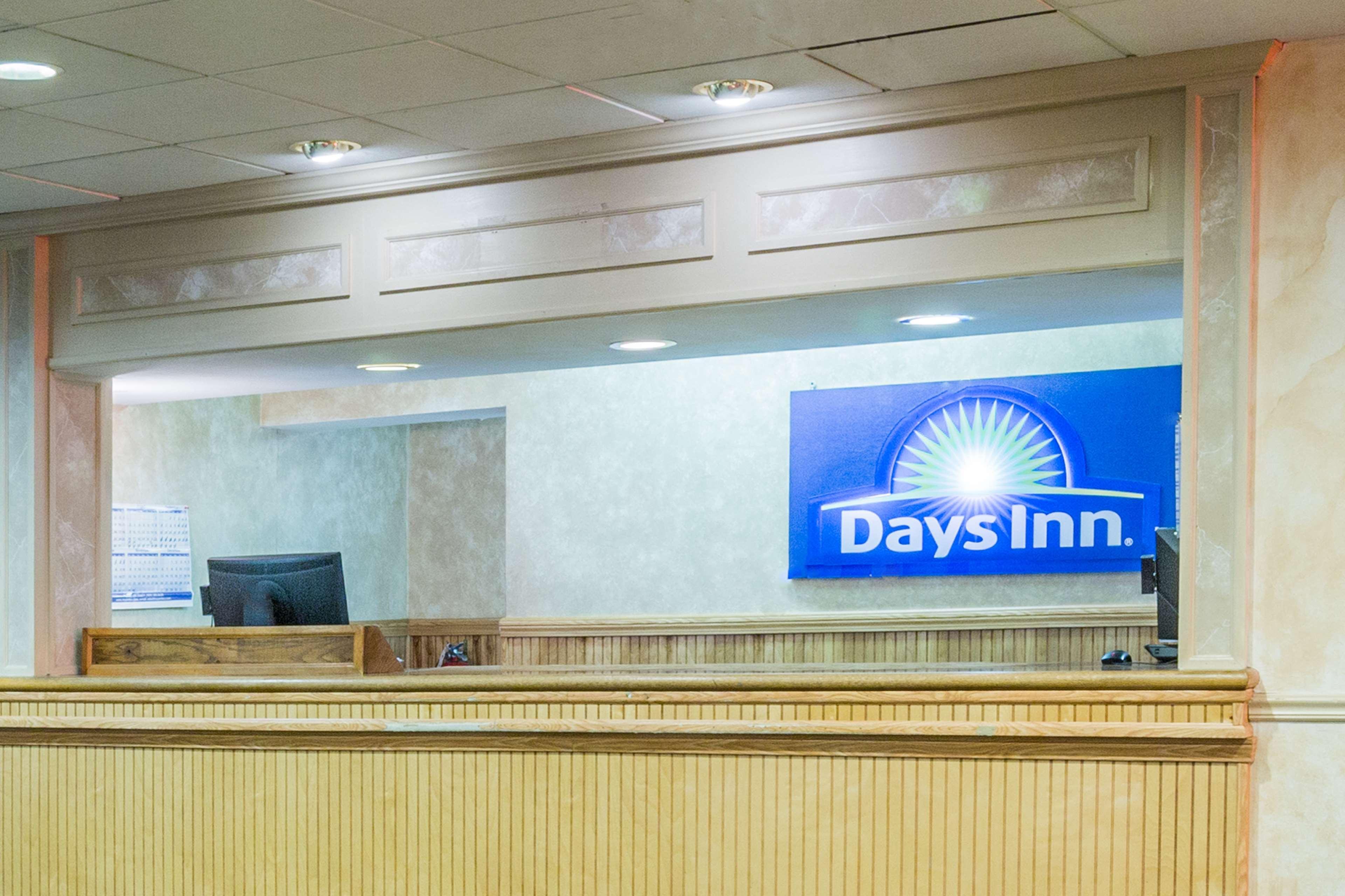 Days Inn East Stroudsburg Dış mekan fotoğraf