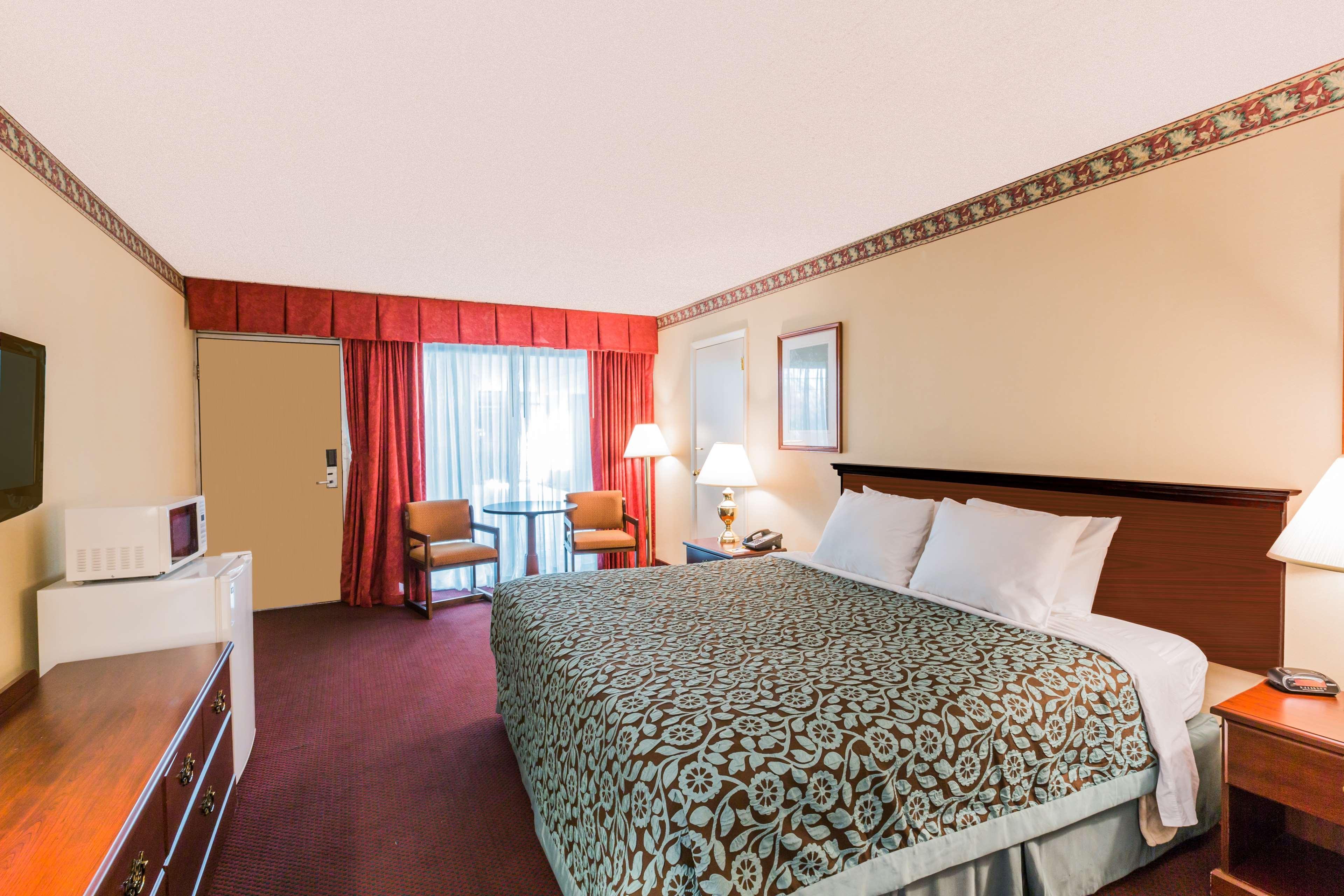 Days Inn East Stroudsburg Dış mekan fotoğraf