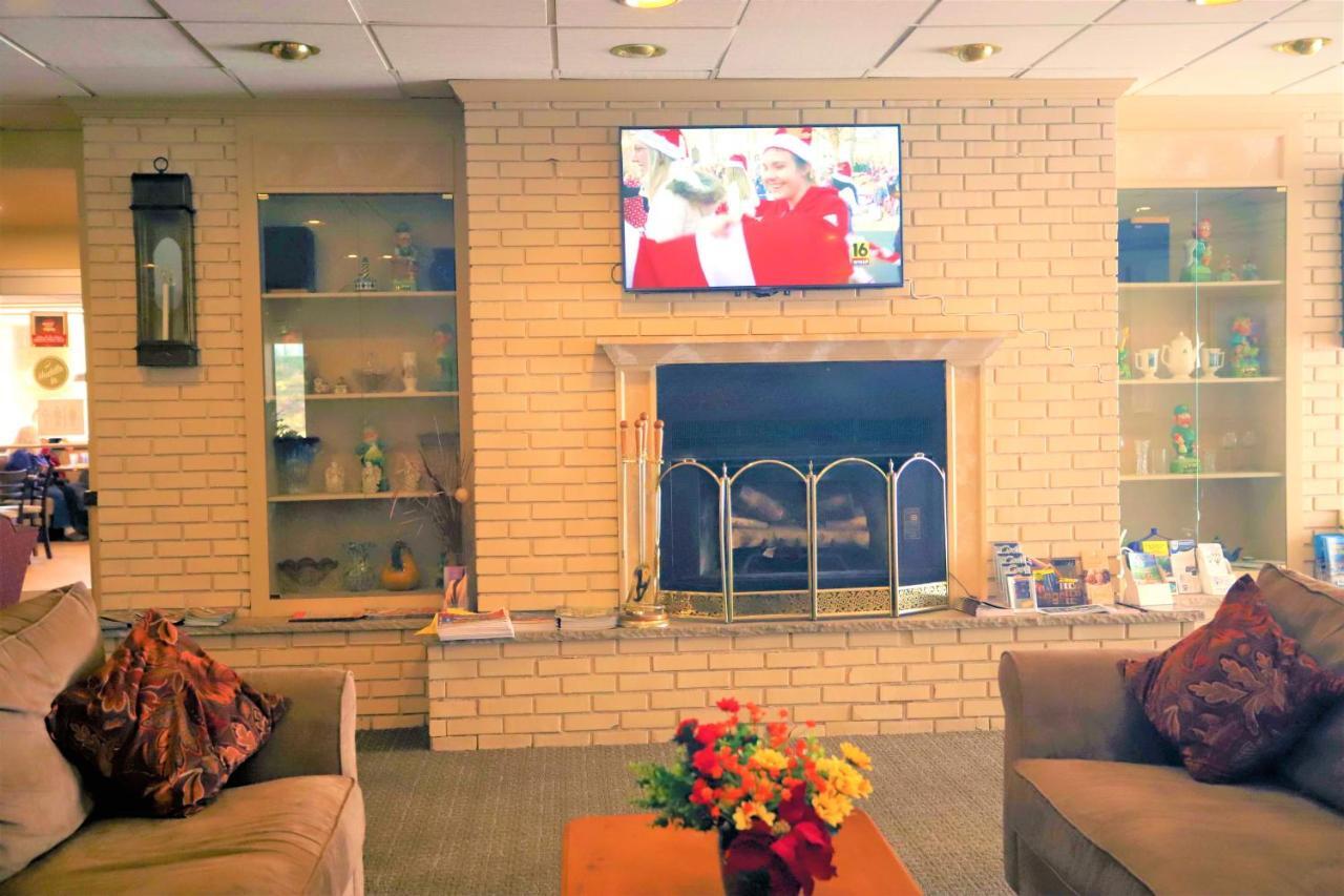 Days Inn East Stroudsburg Dış mekan fotoğraf